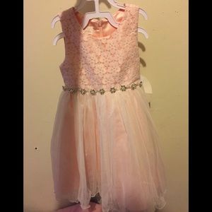 Girl dress